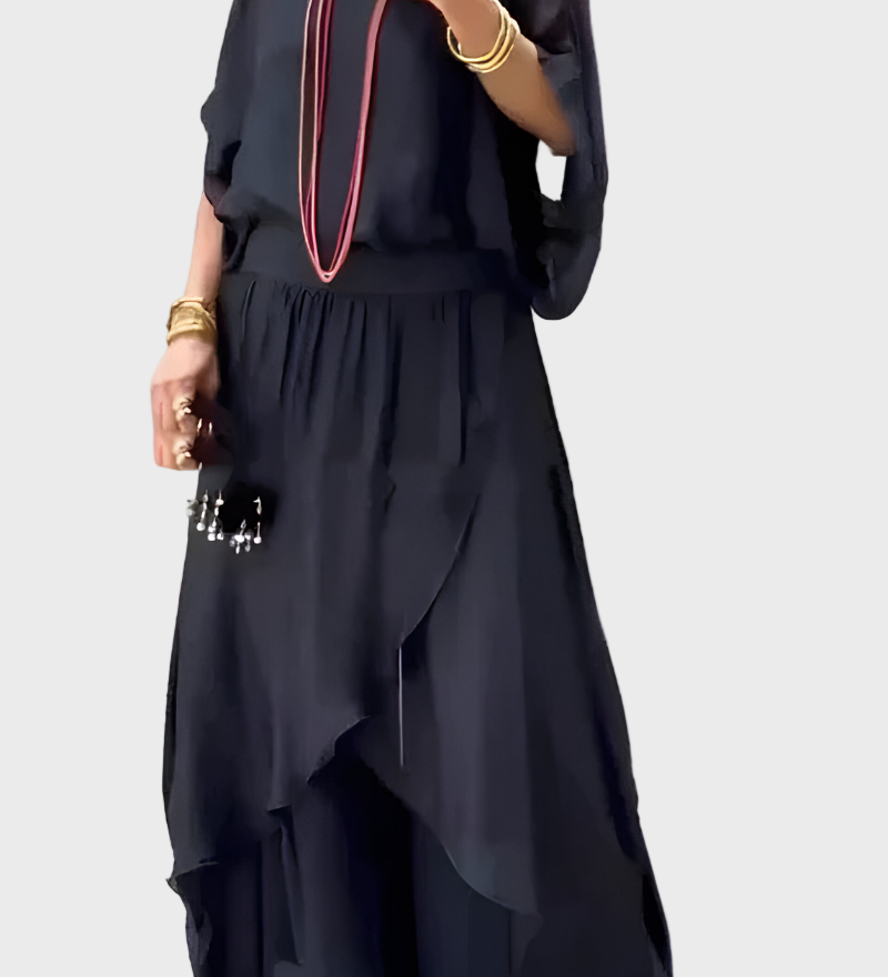 Plačios viršutinės dalies ir suplėšytos kelnės – dviejų dalių sijonas iš šifono